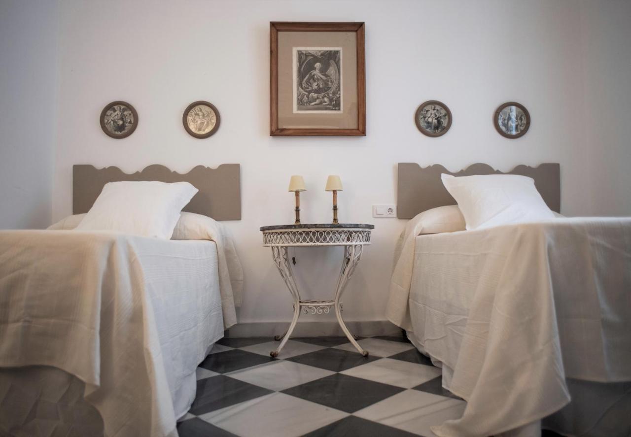 Gatu Premium Apartamento Palacio Oneto Con Jardin Privado " Preferente Mayores De 25 Anos Y Familias " เอลปูแอร์โต เด ซานตามาริอา ภายนอก รูปภาพ