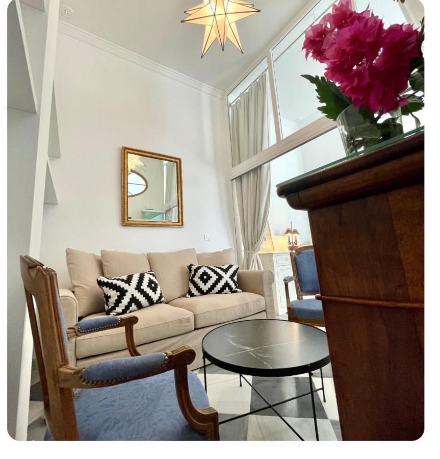 Gatu Premium Apartamento Palacio Oneto Con Jardin Privado " Preferente Mayores De 25 Anos Y Familias " เอลปูแอร์โต เด ซานตามาริอา ภายนอก รูปภาพ