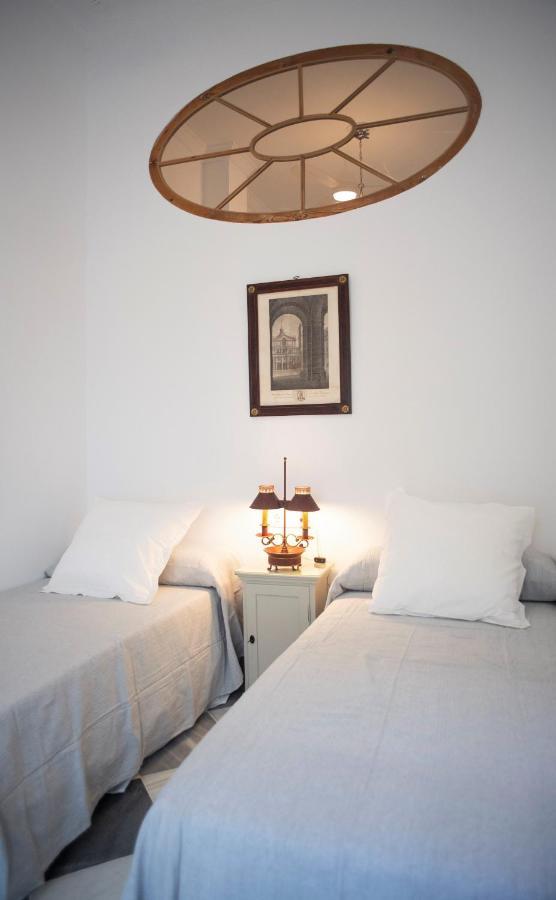Gatu Premium Apartamento Palacio Oneto Con Jardin Privado " Preferente Mayores De 25 Anos Y Familias " เอลปูแอร์โต เด ซานตามาริอา ภายนอก รูปภาพ